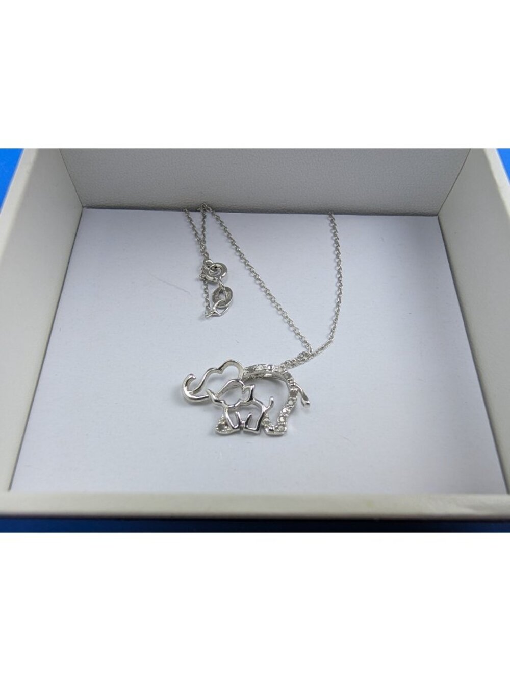 RH Macy Sterling Silver 925 Elephant Diamond Necklace